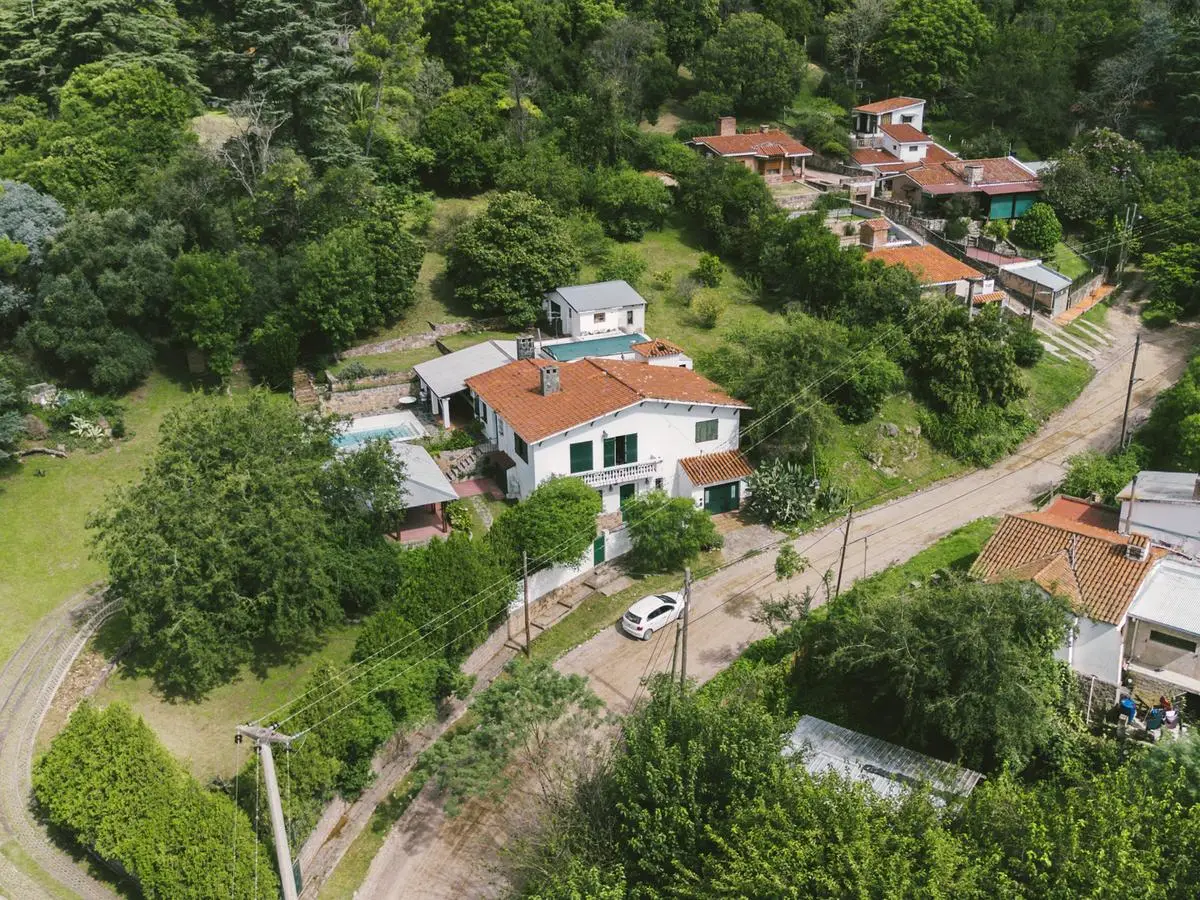 Casa en venta en Río Ceballos — foto 1